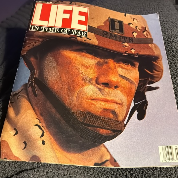 Vintage 2 LIFE Magazines March 1991 men at war, - Picture 3 of 5